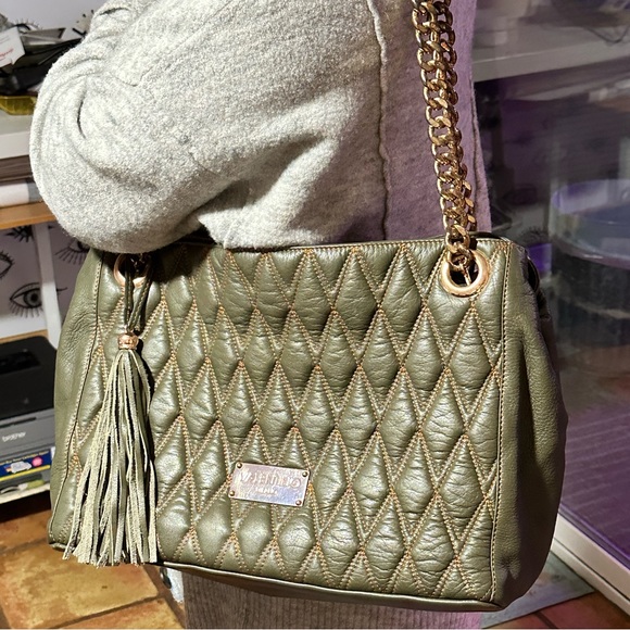 Mario Valentino Spa Quilted Handbag - Picture 7 of 7